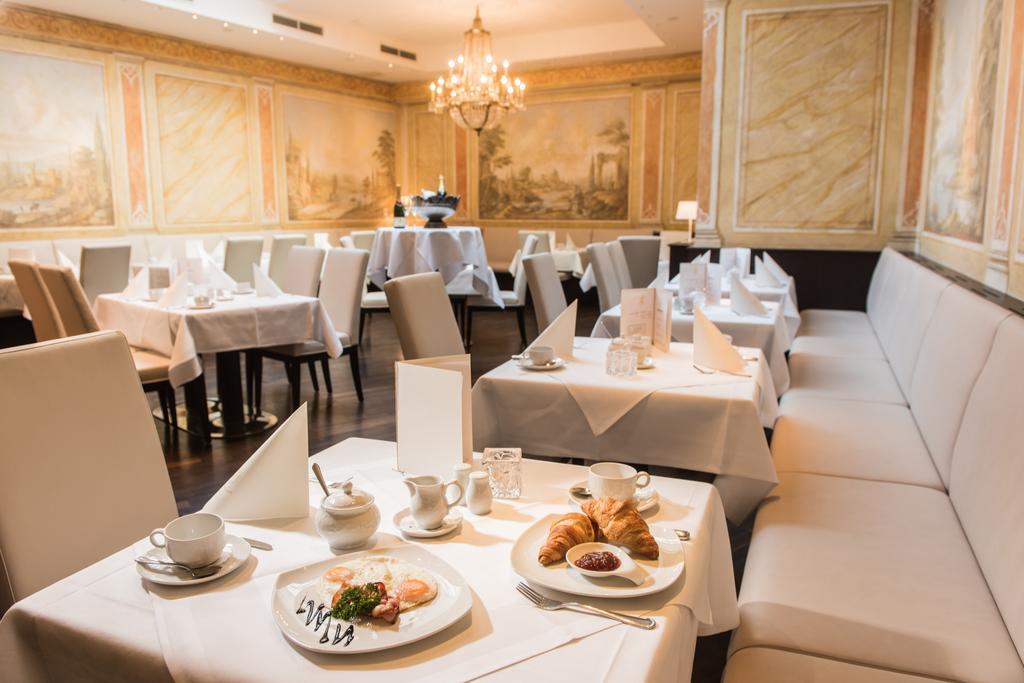 Hotel Goldener Loewe Meissen Ngoại thất bức ảnh