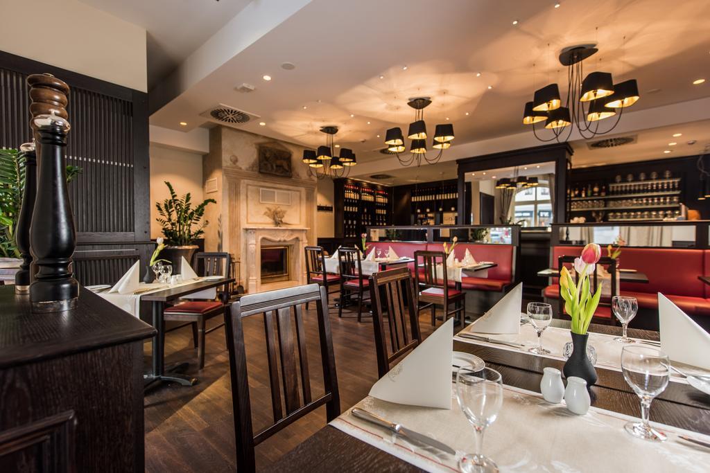 Hotel Goldener Loewe Meissen Ngoại thất bức ảnh