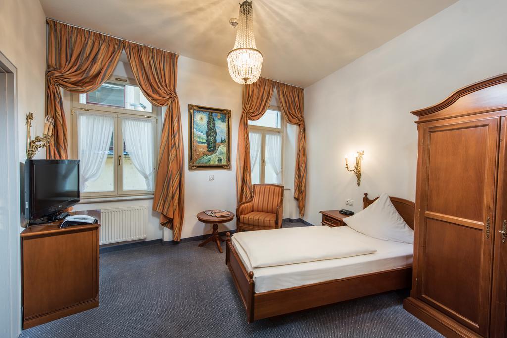 Hotel Goldener Loewe Meissen Ngoại thất bức ảnh