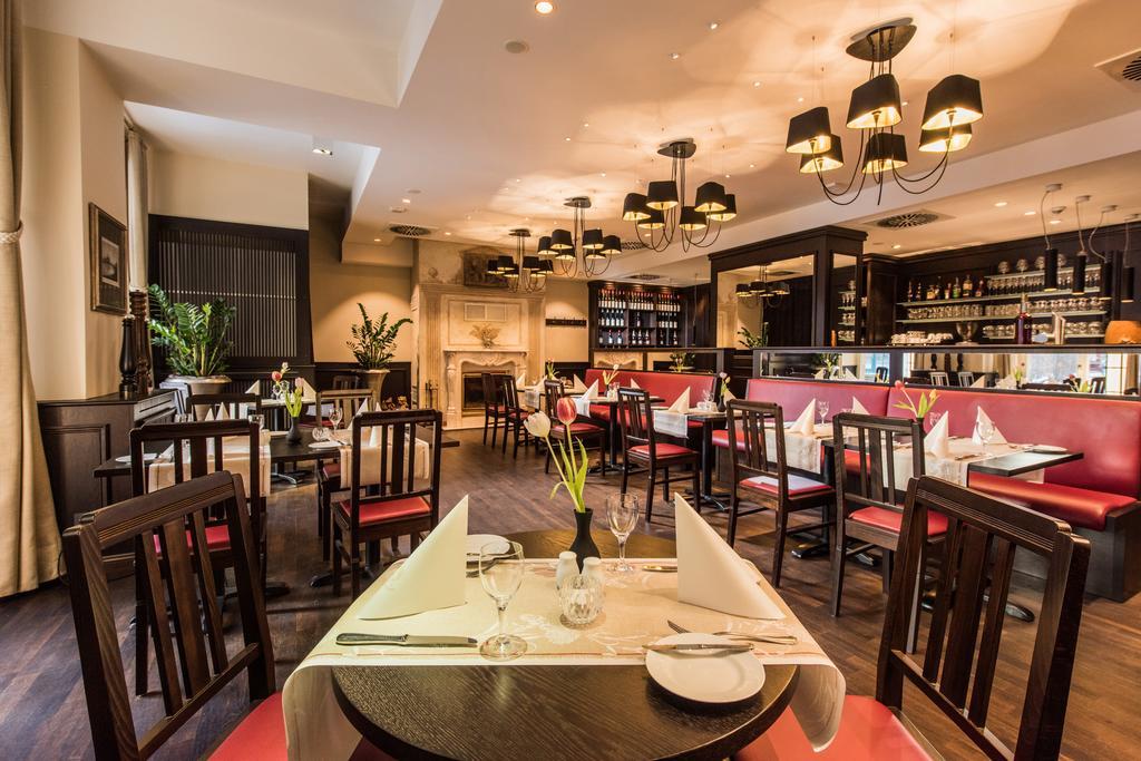 Hotel Goldener Loewe Meissen Ngoại thất bức ảnh