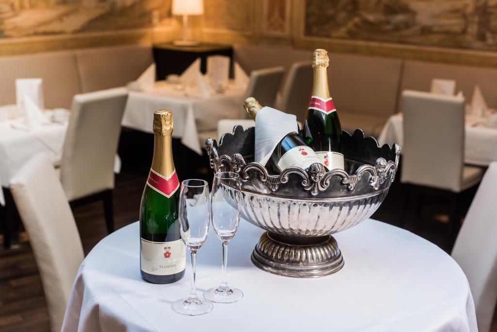 Hotel Goldener Loewe Meissen Ngoại thất bức ảnh