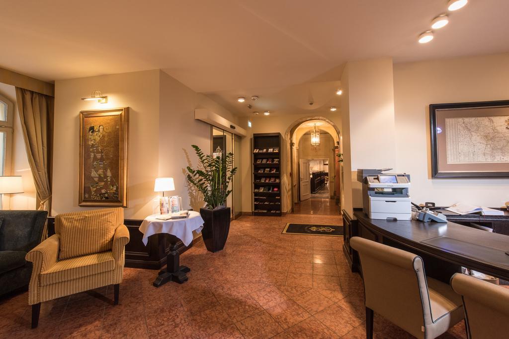 Hotel Goldener Loewe Meissen Ngoại thất bức ảnh