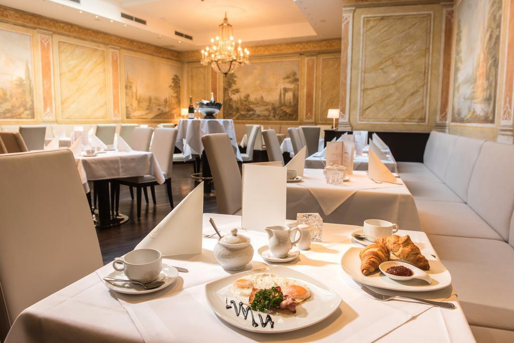 Hotel Goldener Loewe Meissen Ngoại thất bức ảnh